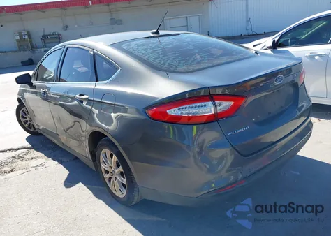 2016 Ford Fusion S из США, поврежденный, VIN 3FA6P0G76GR301770